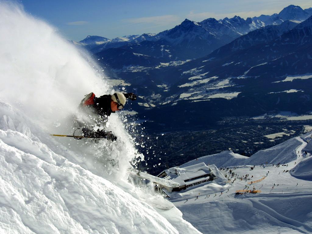 Chalet Inn Innsbruck Bagian luar foto